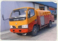 中型清洗车