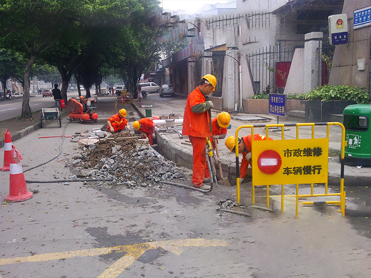 道路排水管养护